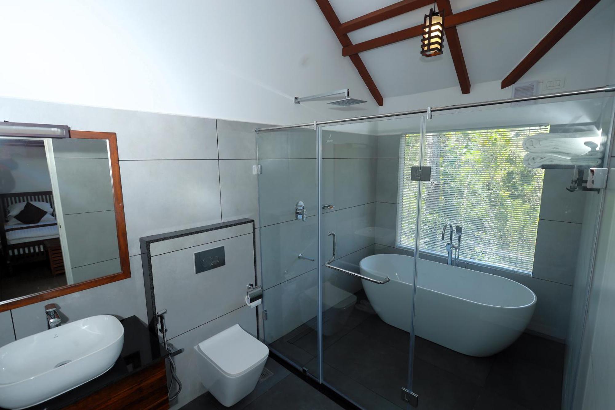 Coffee And Pepper Plantation Homestay Thekkady Exterior photo